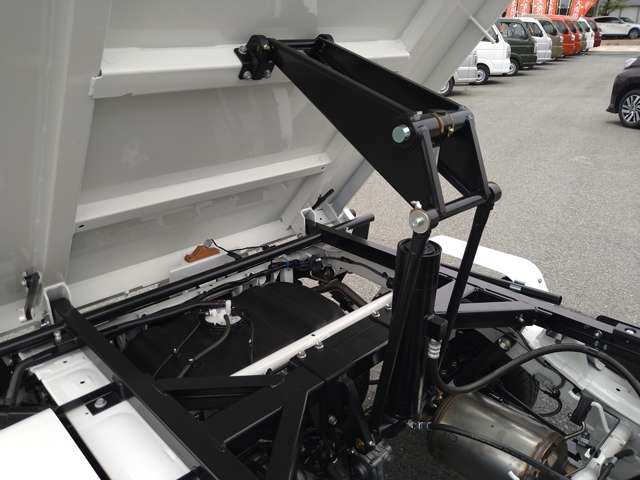 ダイハツ ハイゼットトラック ６６０ 多目的ダンプ 電動モーター式 ３方開 ４ＷＤ R6年 (九州・沖縄) 99