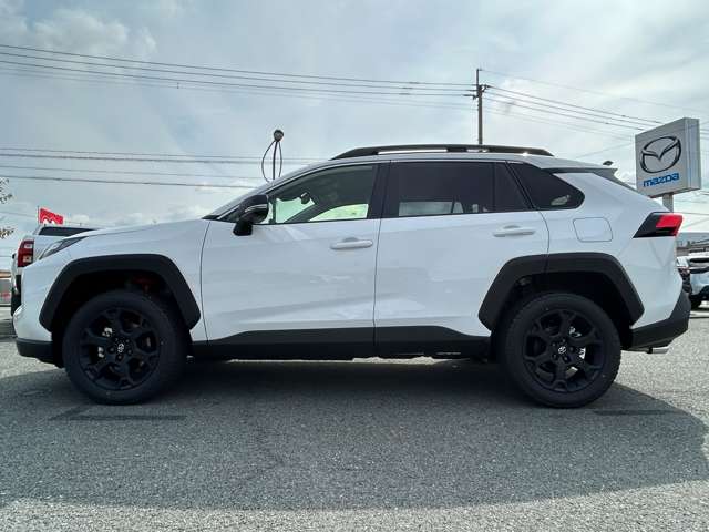 トヨタ ＲＡＶ４ ２．５ ハイブリッド アドベンチャー オフロード パッケージＩＩ Ｅ－ＦＯＵＲ ４ＷＤ R6年 (九州・沖縄) 99