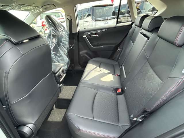 トヨタ ＲＡＶ４ ２．５ ハイブリッド アドベンチャー オフロード パッケージＩＩ Ｅ－ＦＯＵＲ ４ＷＤ R6年 (九州・沖縄) 99