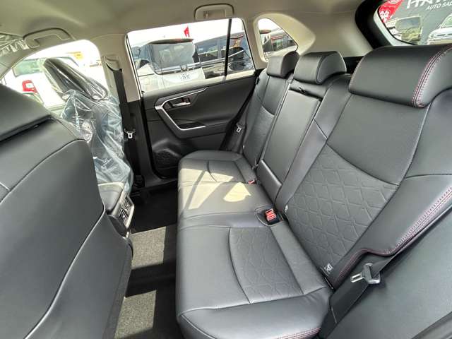 トヨタ ＲＡＶ４ ２．５ ハイブリッド アドベンチャー オフロード パッケージＩＩ Ｅ－ＦＯＵＲ ４ＷＤ R6年 (九州・沖縄) 99