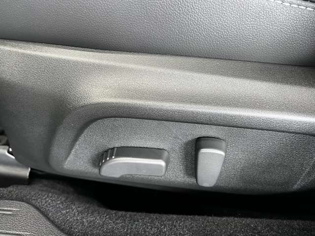 スバル レガシィＢ４ ２．５ リミテッド ４ＷＤ H28年 (関東) 99