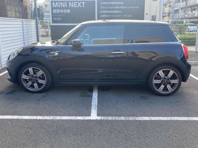 ミニ ミニ クーパーＤ ３ドア ６０イヤーズ エディション R2年 (近畿) 99