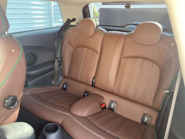 ミニ ミニ クーパーＤ ３ドア ６０イヤーズ エディション R2年 (近畿) 99