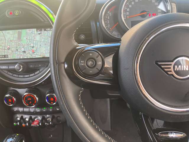 ミニ ミニ クーパーＤ ３ドア ６０イヤーズ エディション R2年 (近畿) 99