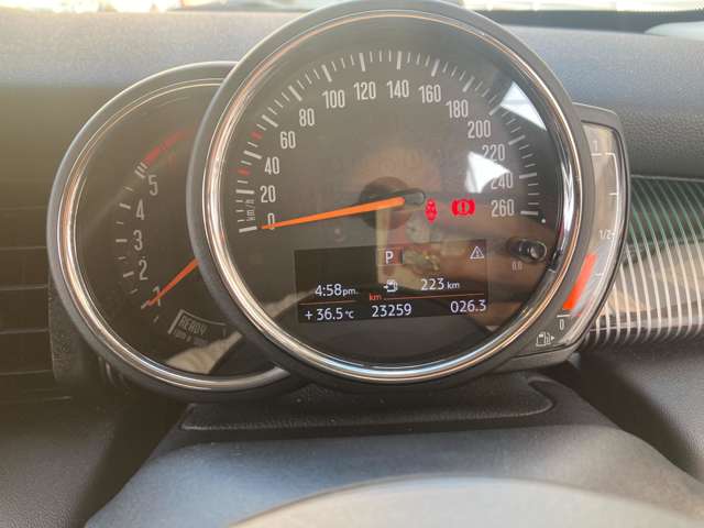 ミニ ミニ クーパーＤ ３ドア ６０イヤーズ エディション R2年 (近畿) 99