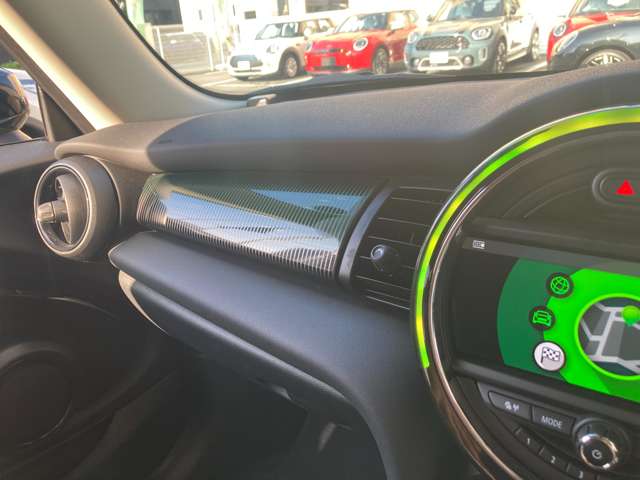 ミニ ミニ クーパーＤ ３ドア ６０イヤーズ エディション R2年 (近畿) 99