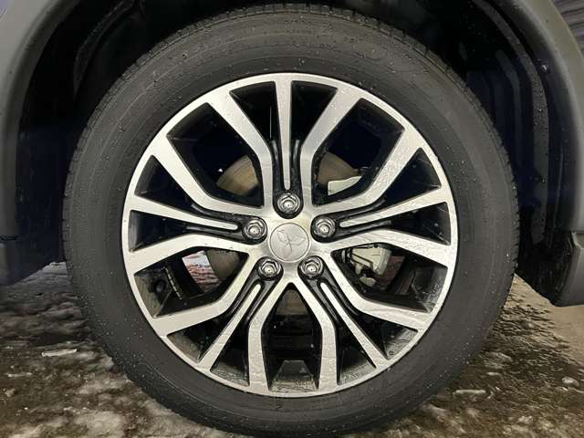 三菱 アウトランダー ２．４ ２４Ｇ ４ＷＤ H30年 (北海道) 99