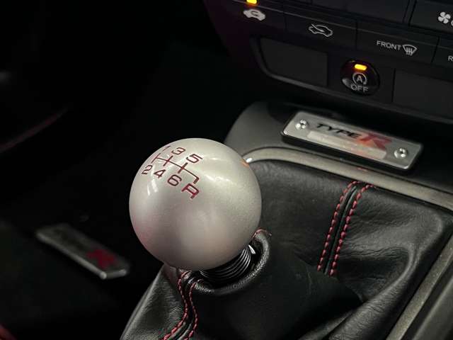 ホンダ シビック ２．０ H28年 (関東) 99