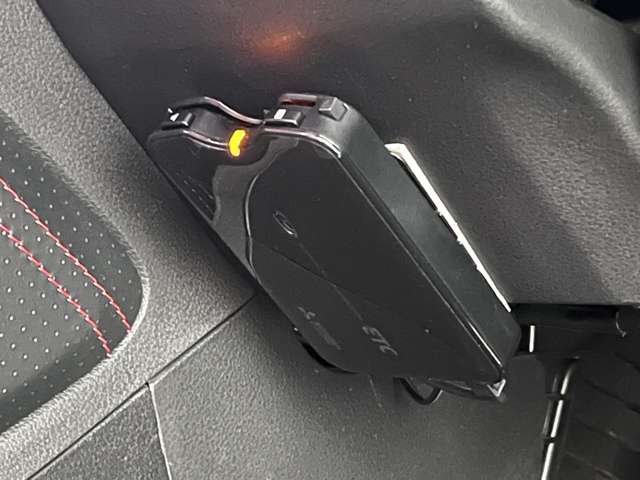 ホンダ シビック ２．０ H28年 (関東) 99