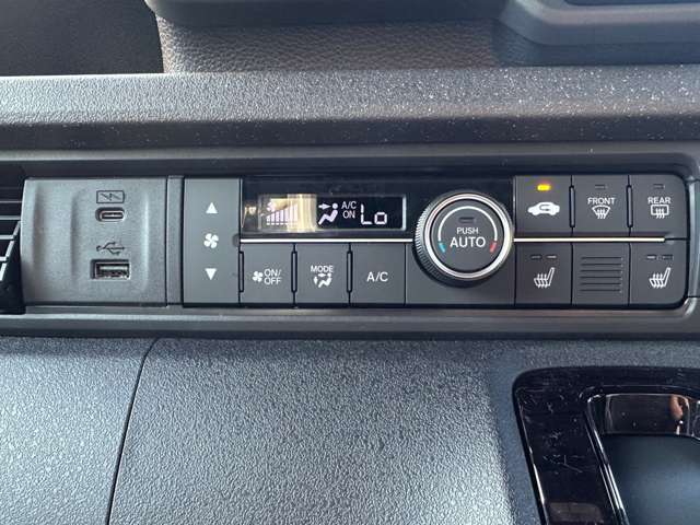 ホンダ Ｎ　ＢＯＸ カスタム ６６０ ターボ R6年 (関東) 99