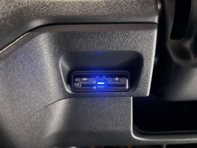 ホンダ Ｎ　ＢＯＸ カスタム ６６０ ターボ R6年 (関東) 99