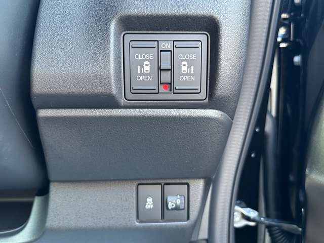 ホンダ Ｎ　ＢＯＸ カスタム ６６０ ターボ R6年 (関東) 99