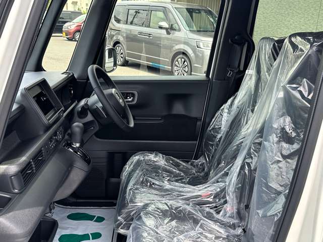 ホンダ Ｎ　ＢＯＸ カスタム ６６０ ターボ R6年 (関東) 99