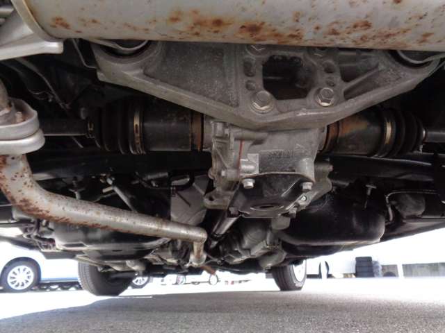 トヨタ ヴィッツ １．３ Ｆ ４ＷＤ H29年 () 99