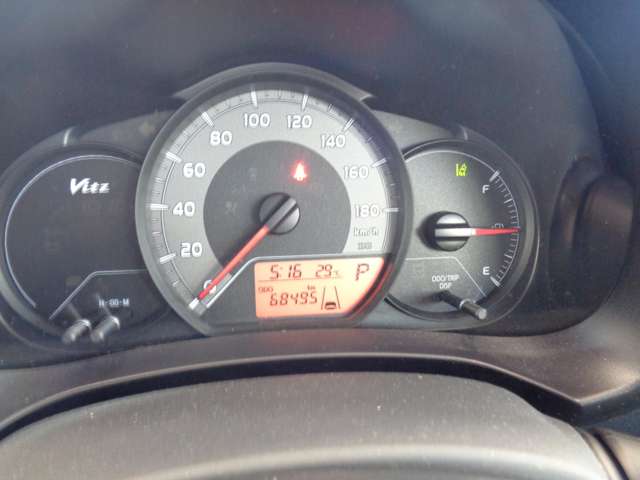 トヨタ ヴィッツ １．３ Ｆ ４ＷＤ H29年 () 99