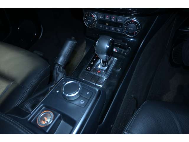 メルセデスベンツ Ｇクラス Ｇ３５０Ｄ ロング ディーゼルターボ ４ＷＤ H29年 (関東) 99
