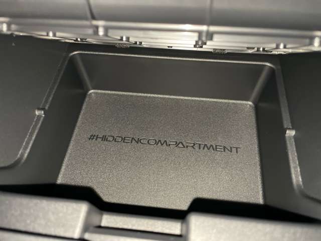 トヨタ プリウス ２．０ Ｚ R6年 (近畿) 99