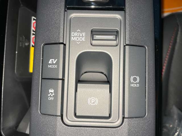 トヨタ プリウス ２．０ Ｚ R6年 (近畿) 99