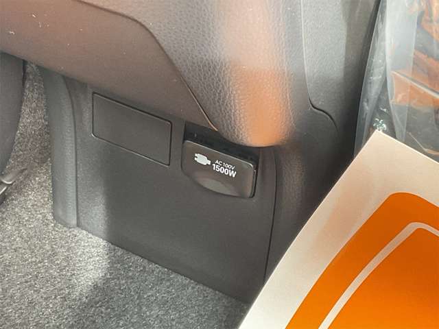 トヨタ プリウス ２．０ Ｚ R6年 (近畿) 99