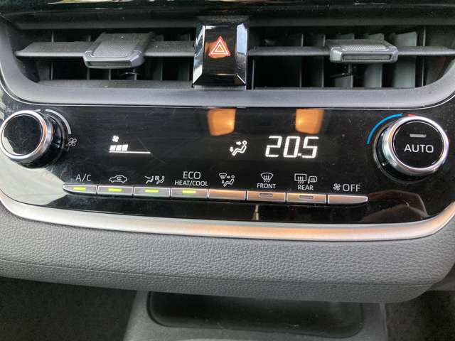 トヨタ カローラ　ツーリング　ハイブリッド １．８ ハイブリッド Ｇ－Ｘ Ｅ－ＦＯＵＲ ４ＷＤ R1年 (東北) 99