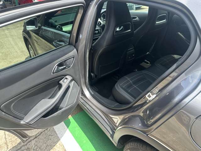 メルセデスベンツ ＧＬＡクラス ＧＬＡ１８０　オフロード H27年 (東海) 99