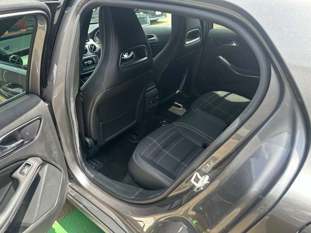 メルセデスベンツ ＧＬＡクラス ＧＬＡ１８０　オフロード H27年 (東海) 99