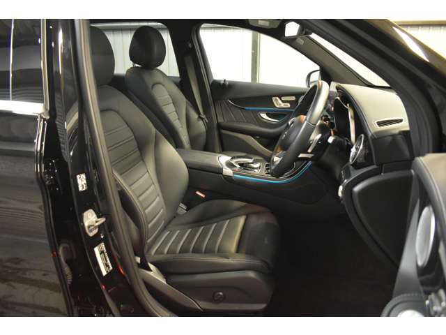 メルセデスベンツ ＧＬＣクラス ２５０ ４マチック スポーツ （本革仕様） ４ＷＤ H29年 (関東) 99