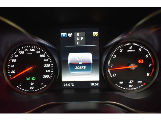 メルセデスベンツ ＧＬＣクラス ２５０ ４マチック スポーツ （本革仕様） ４ＷＤ H29年 (関東) 99