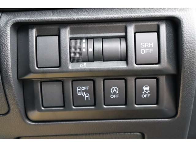 スバル インプレッサスポーツ ２．０ ＳＴＩ スポーツ R4年 (関東) 99