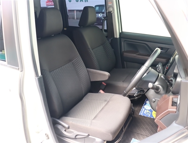 トヨタ ルーミー １．０ Ｇ－Ｔ R1年 (関東) 99