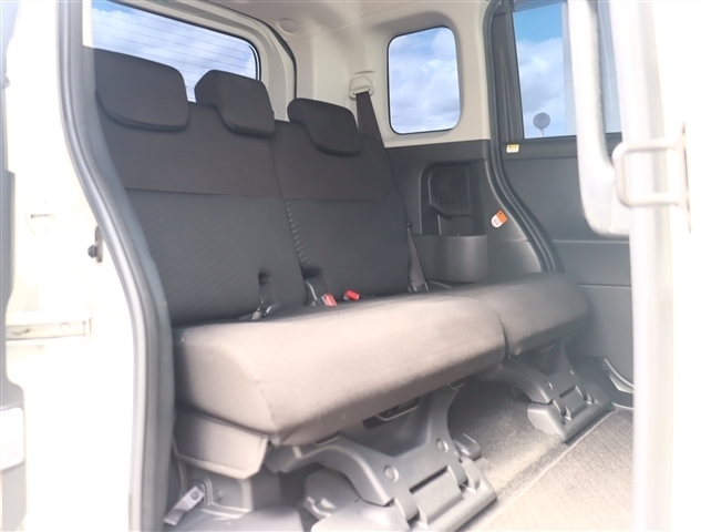 トヨタ ルーミー １．０ Ｇ－Ｔ R1年 (関東) 99