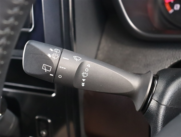 トヨタ ルーミー １．０ Ｇ－Ｔ R1年 (関東) 99