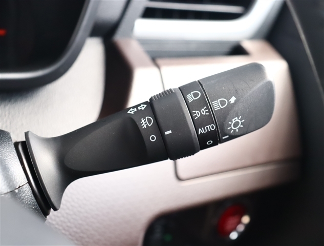 トヨタ ルーミー １．０ Ｇ－Ｔ R1年 (関東) 99