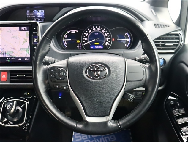 トヨタ ノア １．８ ハイブリッド ＳＩ ＷＸＢ H30年 (関東) 99