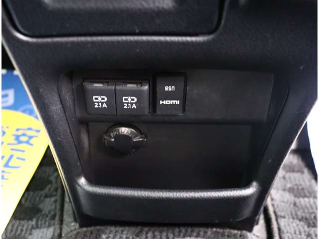 トヨタ ノア １．８ ハイブリッド ＳＩ ＷＸＢ H30年 (関東) 99