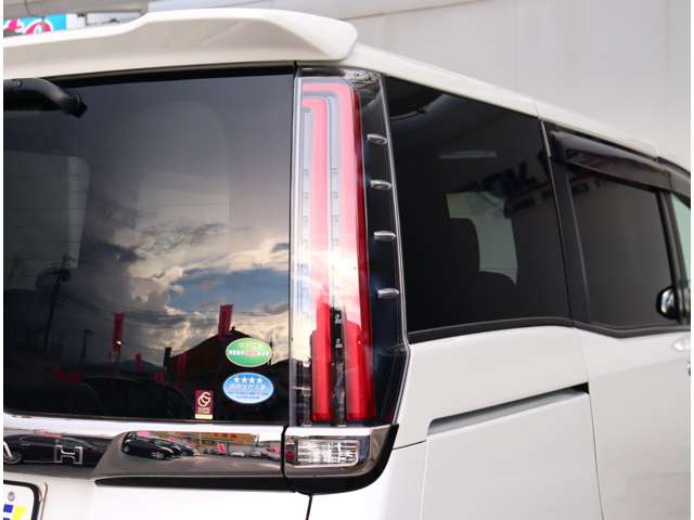 トヨタ ノア １．８ ハイブリッド ＳＩ ＷＸＢ H30年 (関東) 99