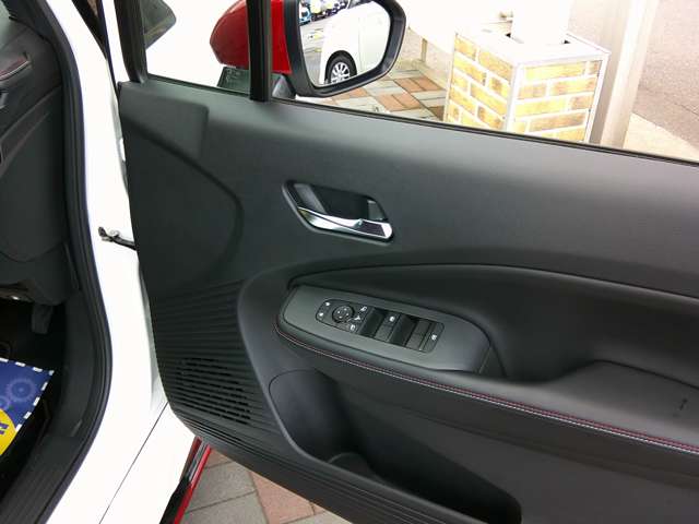 日産 ノートオーラ １．２ ＮＩＳＭＯ R4年 (関東) 99