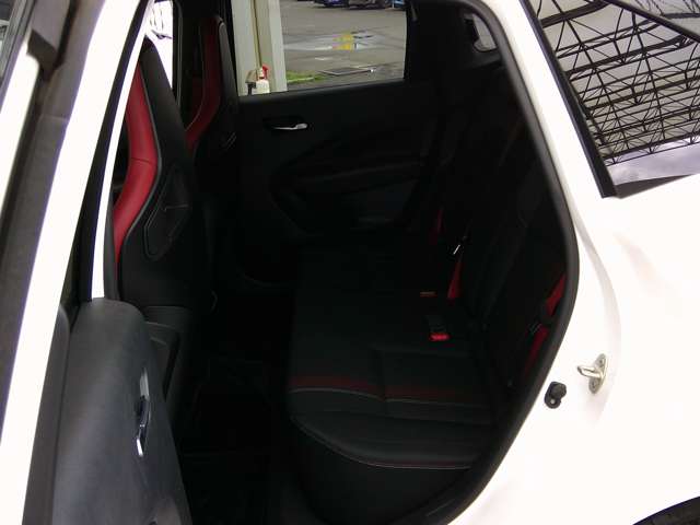 日産 ノートオーラ １．２ ＮＩＳＭＯ R4年 (関東) 99