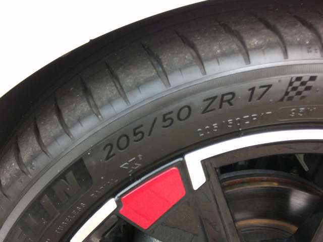 日産 ノートオーラ １．２ ＮＩＳＭＯ R4年 (関東) 99