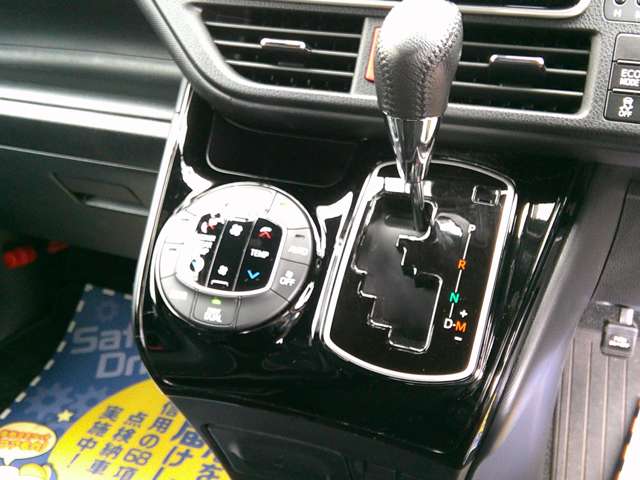 トヨタ ノア ２．０ ＳＩ ＷＸＢＩＩ R2年 (関東) 99