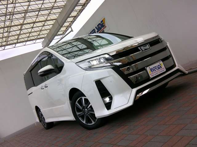 トヨタ ノア ２．０ ＳＩ ＷＸＢＩＩ R2年 (関東) 99