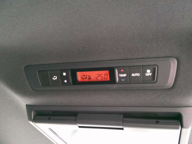 トヨタ ノア ２．０ ＳＩ ＷＸＢＩＩ R2年 (関東) 99