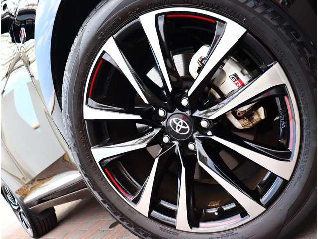 トヨタ ハリアー ２．０ エレガンス ＧＲ スポーツ R1年 (関東) 99