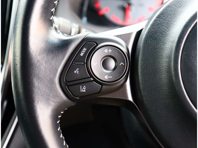 トヨタ ハリアー ２．０ エレガンス ＧＲ スポーツ R1年 (関東) 99