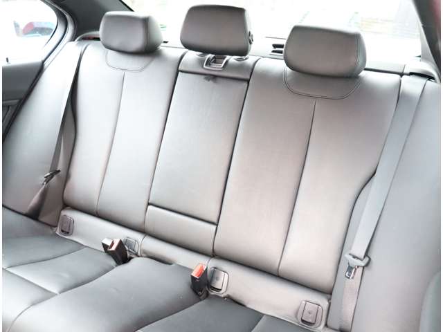 ＢＭＷ ３シリーズ ３２０ｄ　Ｍスポーツ H27年 (関東) 99