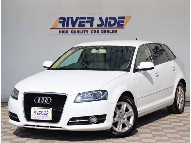 アウディ Ａ３　スポーツバック １．４　ＴＦＳＩ H24年 (関東) 99