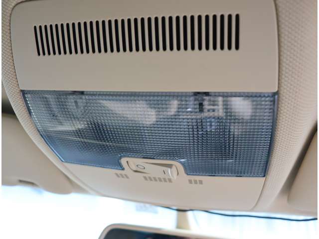 アウディ Ａ３　スポーツバック １．４　ＴＦＳＩ H24年 (関東) 99