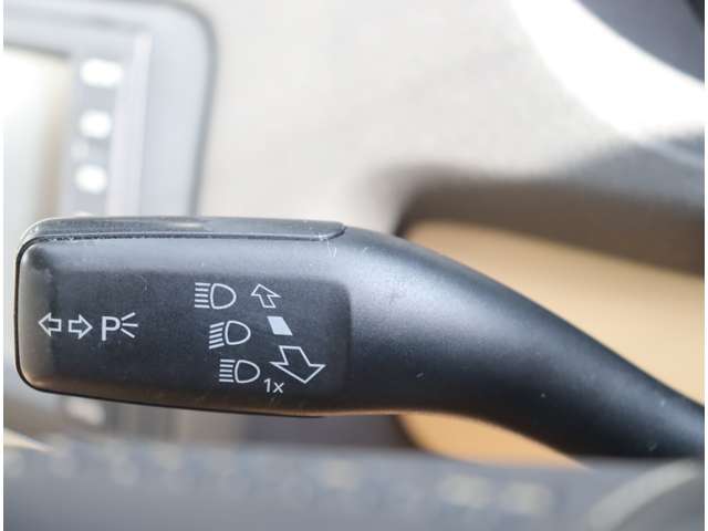 アウディ Ａ３　スポーツバック １．４　ＴＦＳＩ H24年 (関東) 99