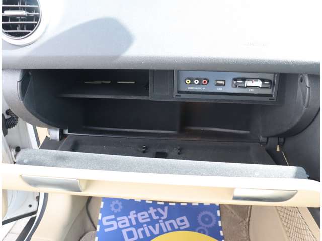 アウディ Ａ３　スポーツバック １．４　ＴＦＳＩ H24年 (関東) 99