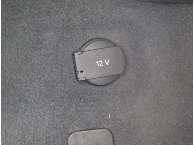 アウディ Ａ３　スポーツバック １．４　ＴＦＳＩ H24年 (関東) 99